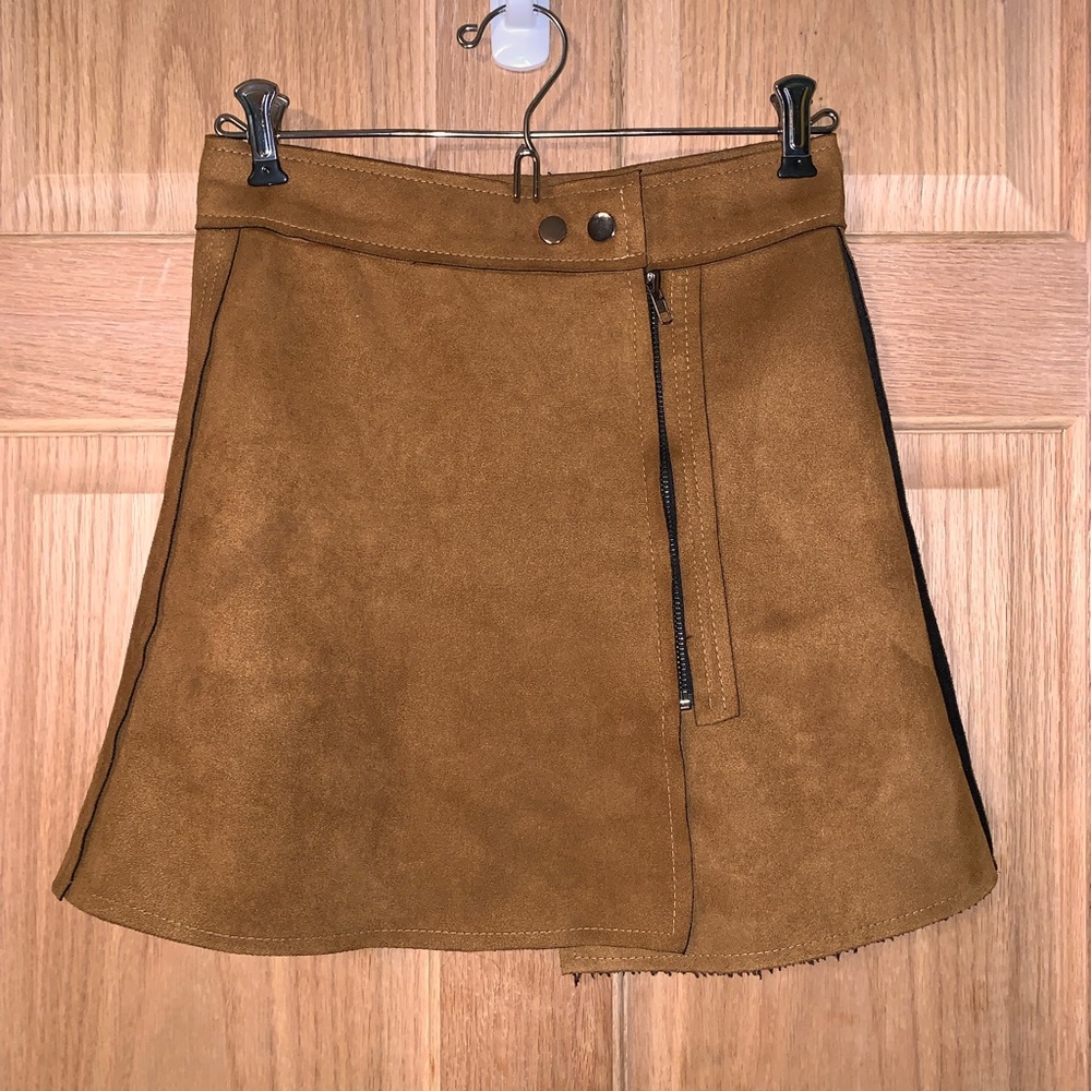 Suede zip up skirt